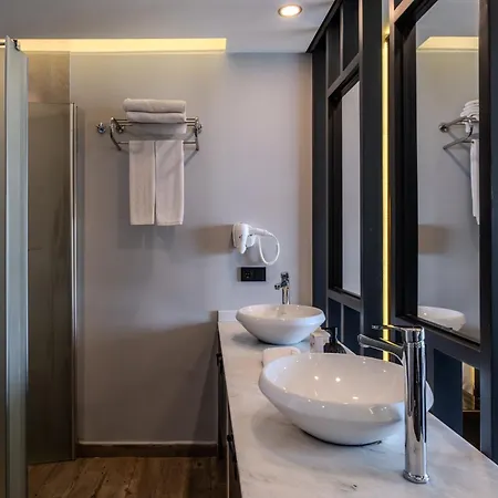 Adora Calma Adults Only 4*