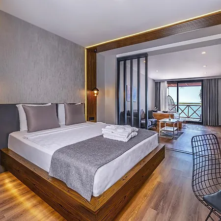 Adora Calma Adults Only 4*