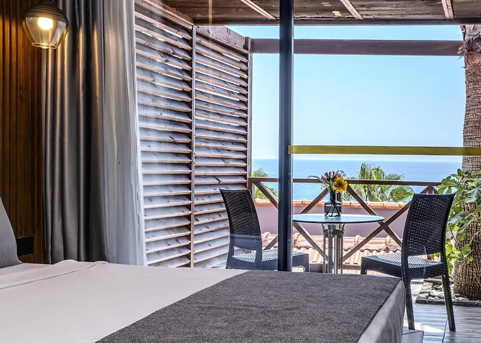 Adora Calma Adults Only 4* Kızılot